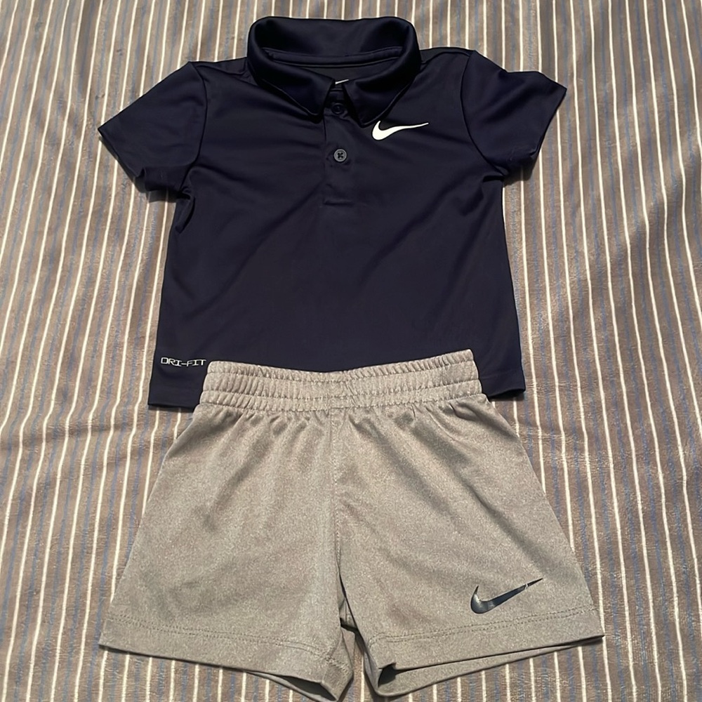 12 mo Nike Boy Set